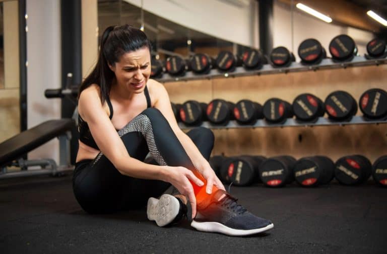 Pain Isn’t Gain: How to Recognize Early Signs of Exercise-Related Damage