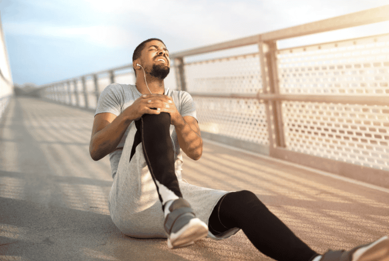 Healing and Strength: Smart Recovery Tips for Fitness Injuries
